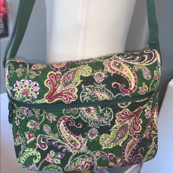 VERA BRADLEY BAG - Picture 2 of 9